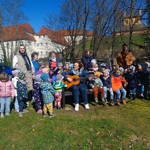 002 - Schlossparksaison startet mit Jubiläumsaktion und Frühlingsfest