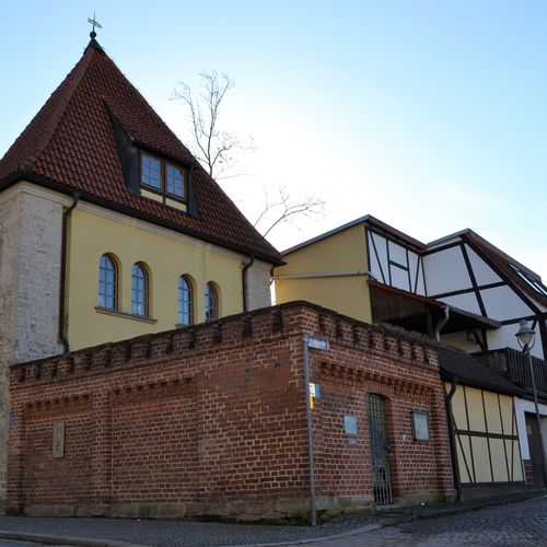 Der Steintorturm ist das Vereinsgebäude vom Partnerschaftsverein Detmold-Zeitz e.V..