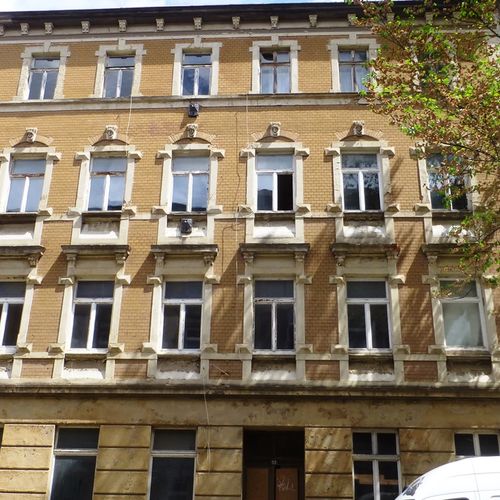 August-Bebel-Straße 53 - Fassade vor der Sanierung