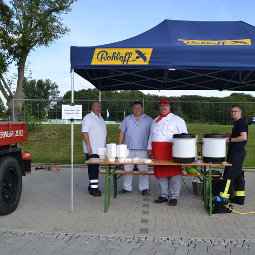 Am Benefiz-Sonntag lud ein buntes Treiben große und kleine Besucher in das Ernst-Thälmann-Stadion. Alle gesammelten Spendeneinnahmen werden zugunsten der Flutopfer in Bad Neuenahr-Ahrweiler gesammelt.