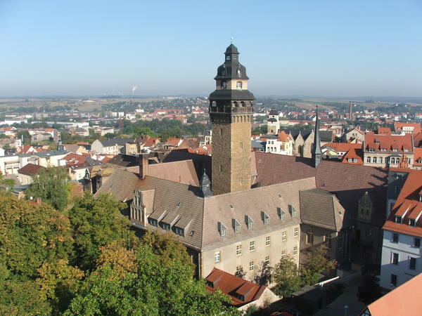 Blick auf den Rathausturm aus Richtung Süden