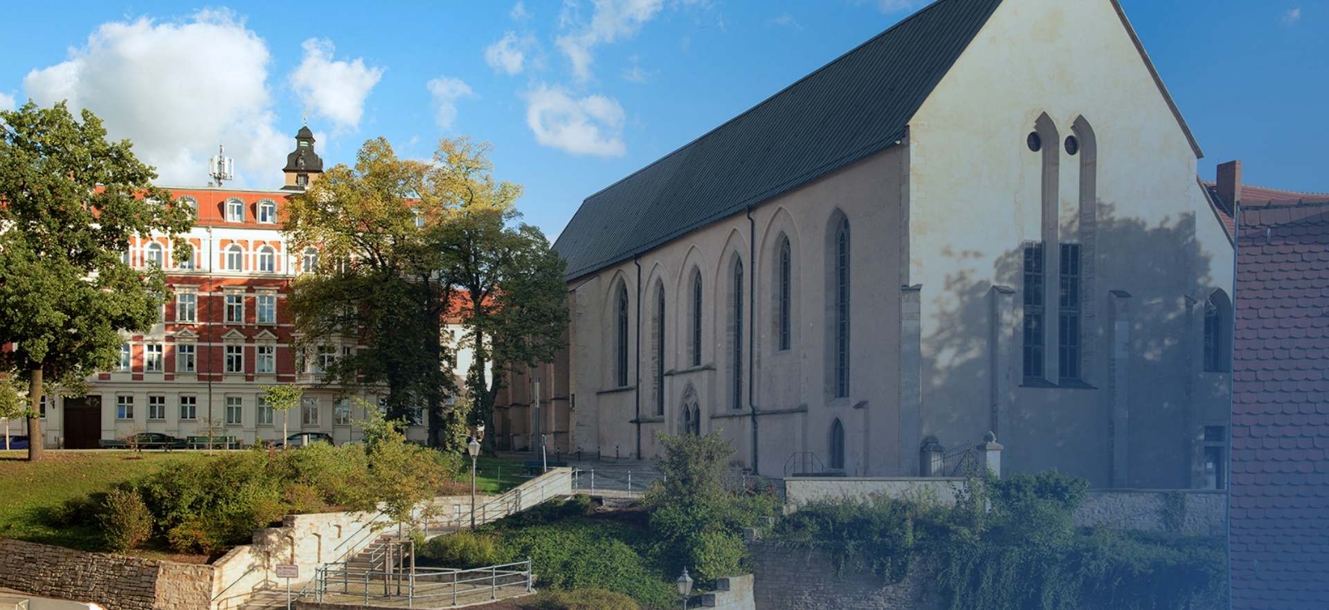 Auenansicht auf das Franziskanerkloster Zeitz