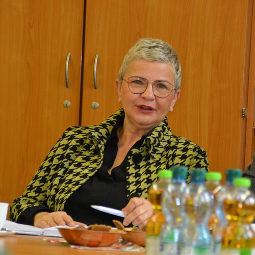 017 Bildungsministerin des Landes Sachsen-Anhalt zum Gespräch in Zeitz