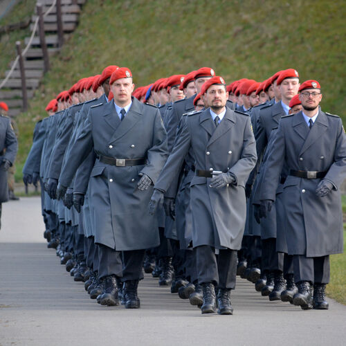 02 - Gelbnis Bundeswehr Schlosspark Zeitz