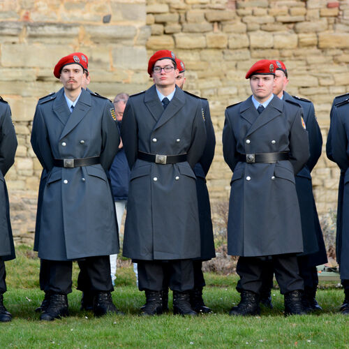 15 - Gelbnis Bundeswehr Schlosspark Zeitz