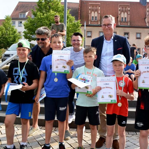 035 - Kinderduathlon 2023 - Platz 3 beim Wettkampf der Grundschulen Klassen drei und vier belegte die Mannschaft der Grundschule Rasberg