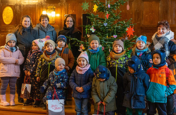Weihnachtsbaum schmcken_7