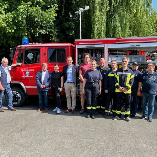 Foto 07 - Feuerwehrfahrzeugübergabe FFW Zangenberg