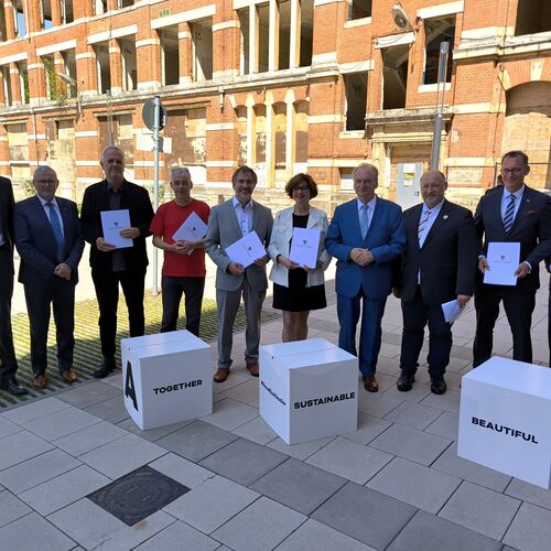 Foto 09 - Ministerpräsident Dr. Reiner Haseloff übergibt Förderbescheide für Schule und Zekiwa Reallabor