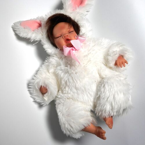 Zoll Auktion 2025 - Puppe Hase