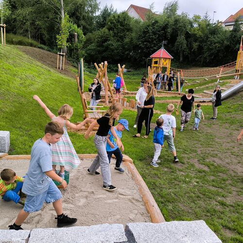 Foto 07 - Spielplatzeröffnung Kayna